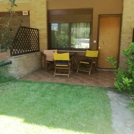 μaisonette Of 6 Persons, 50 Meters From The Sea