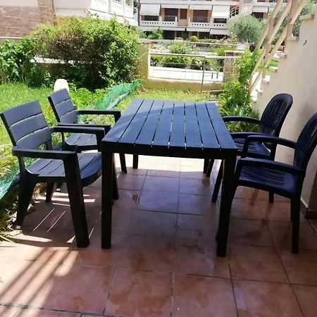 μaisonette Of 6 Persons, 50 Meters From The Sea