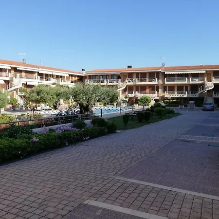 μaisonette Of 6 Persons, 50 Meters From The Sea Feriehus Yerakini