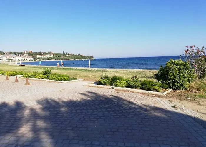 μaisonette Of 6 Persons, 50 Meters From The Sea